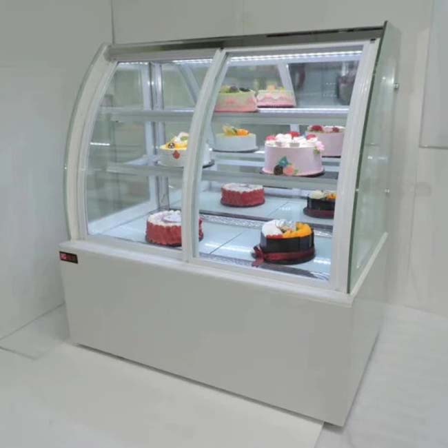 Tủ bánh kem 1m2 kính cong 3 tầng