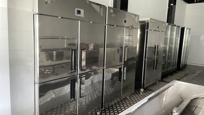 Tiến hành lắp đặt thiết bị 2