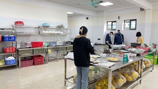 Lắp đặt thiết bị bếp