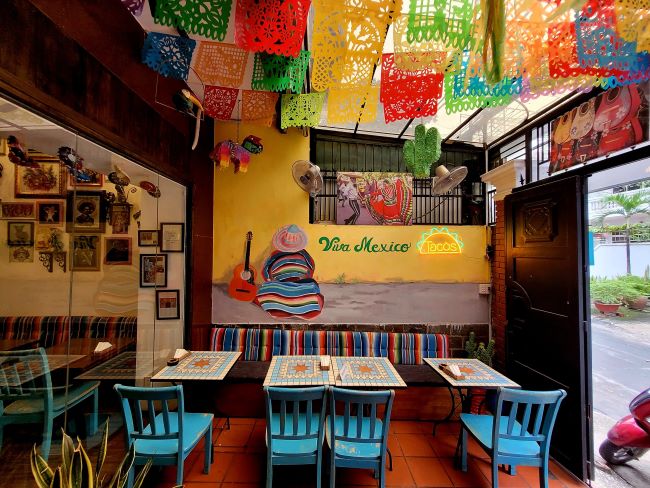 Nhà hàng ẩm thực Mexico