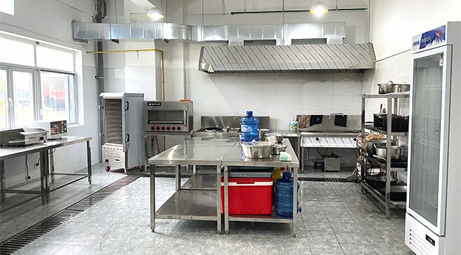 Khu vực sơ chế thực phẩm